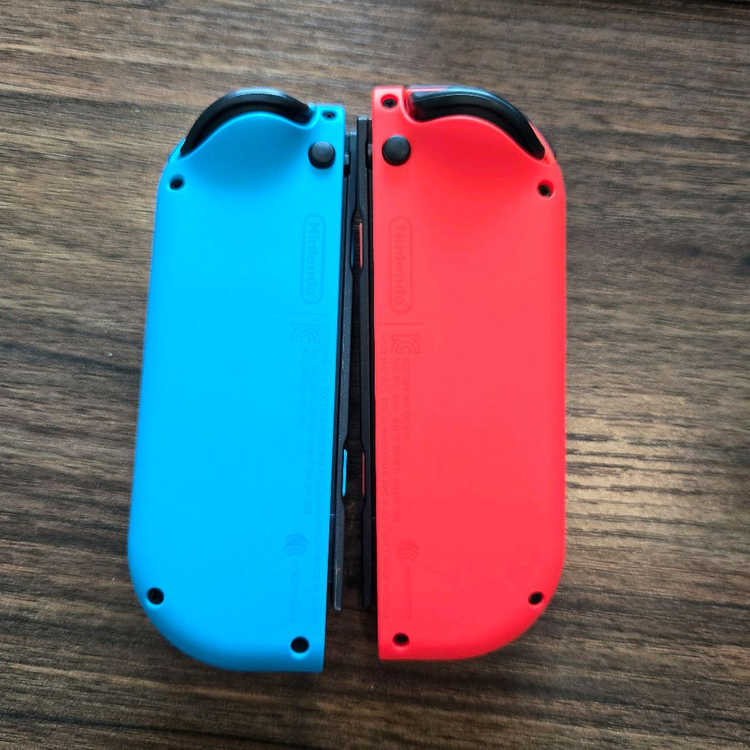 닌텐도 스위치 정품 조이콘 및 기타 구성품 일괄--2