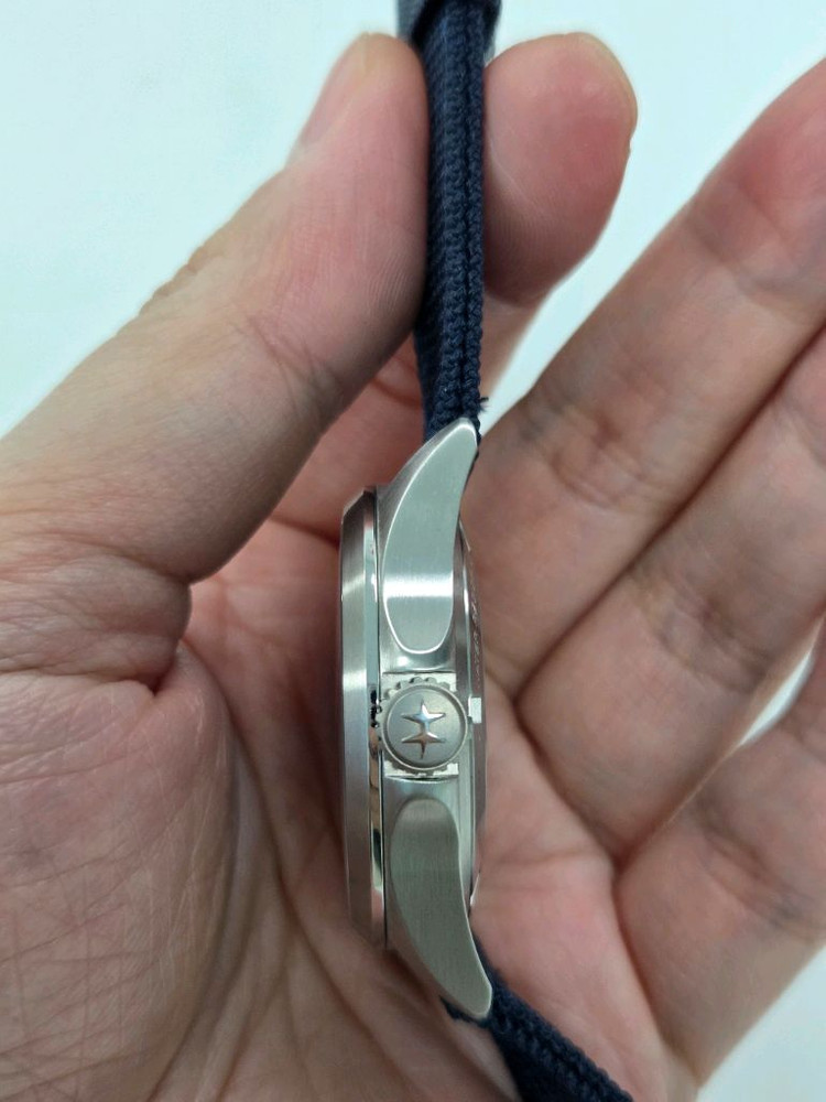 해밀턴 카키 에비에이션 파일럿 오토 39mm 청판 이미지