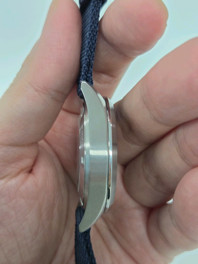 해밀턴 카키 에비에이션 파일럿 오토 39mm 청판 이미지