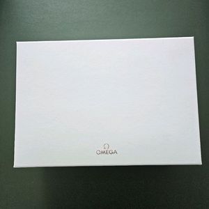 오메가 원목 시계 케이스 이미지