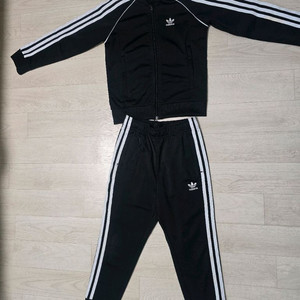 아디다스셋업 130(7-8y) 이미지