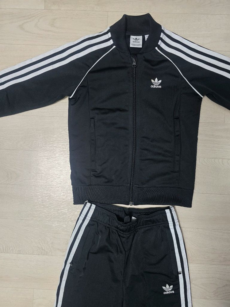 아디다스셋업 130(7-8y) 이미지