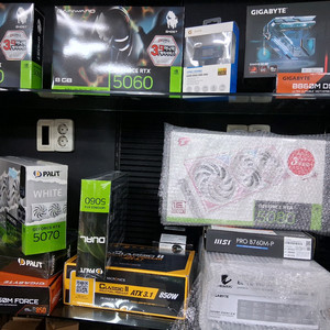 COLORFUL RTX 5080 ULTRA OC WHITE 미개봉신품