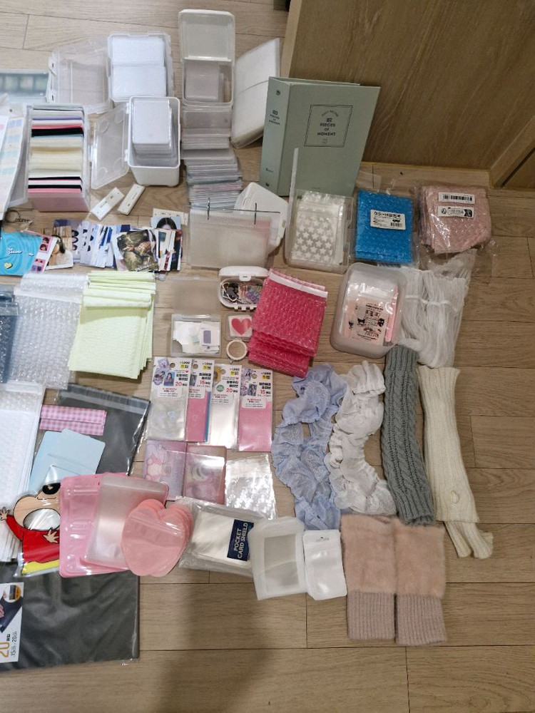 뉴진스 아이브 탈덕. 포카 포토카드 포장용품 포장용기 포장계 내놓습니다 이미지