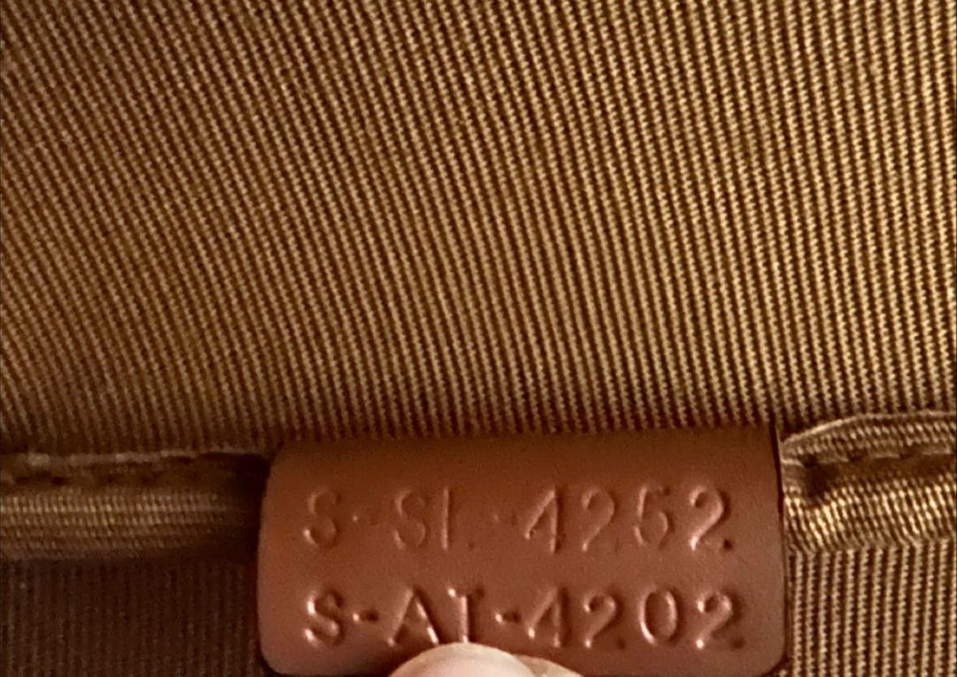 셀린느 트리옹프 버킷백 스몰 이미지