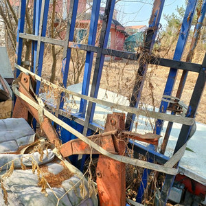 샷시 시공할때건축 자재고정및현장 이동 거치대 이미지