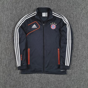 아디다스 바이에른 뮌헨 트랙탑 져지 이미지