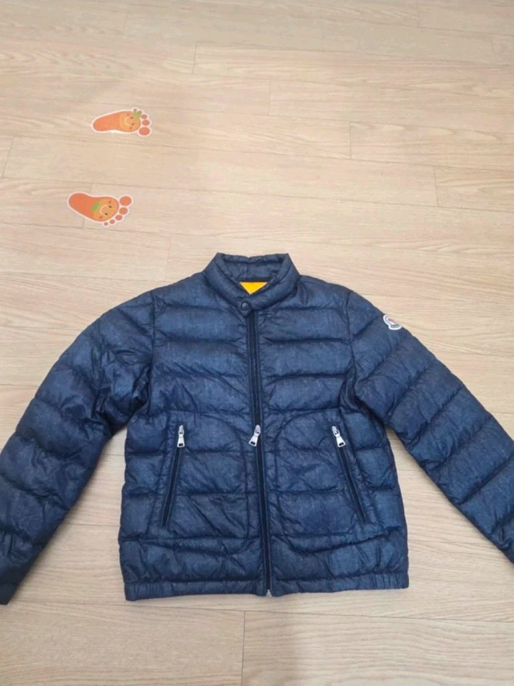 몽클레어 키즈 경량 패딩 네이비 8A 이미지