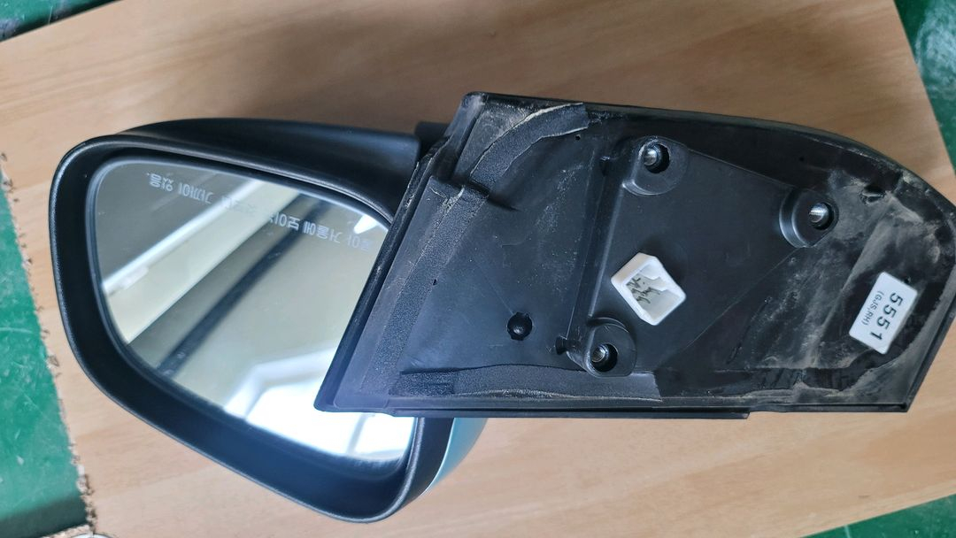 쉐보레 스파크 사이드미러 이미지