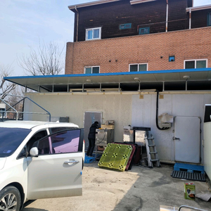 냉동창고약16평,.약 폭4m*가로13.5m*높이3.2m.조립식창고 이미지