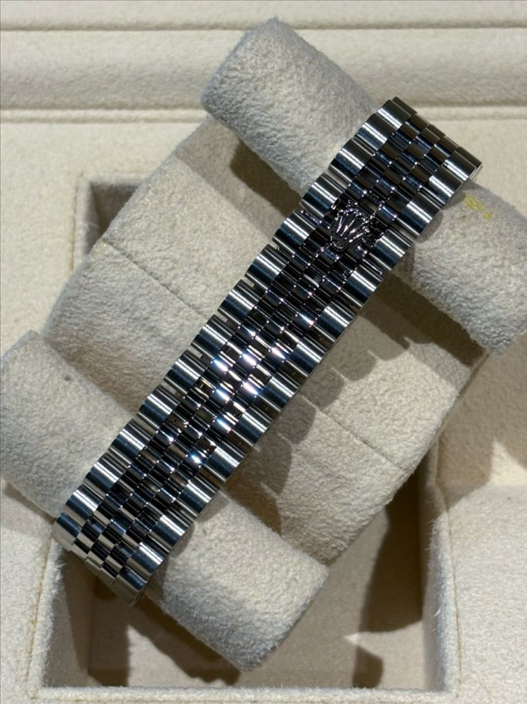 롤렉스 데이트저스트 31 스틸 다크그레이 다이아몬드 이미지