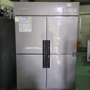 25년식 스타리온 45박스 반반 냉장고 (수직 냉장냉동)