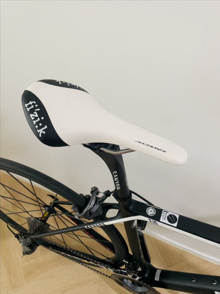 캐니언 얼티밋 CF SLX 카본 로드자전거 이미지