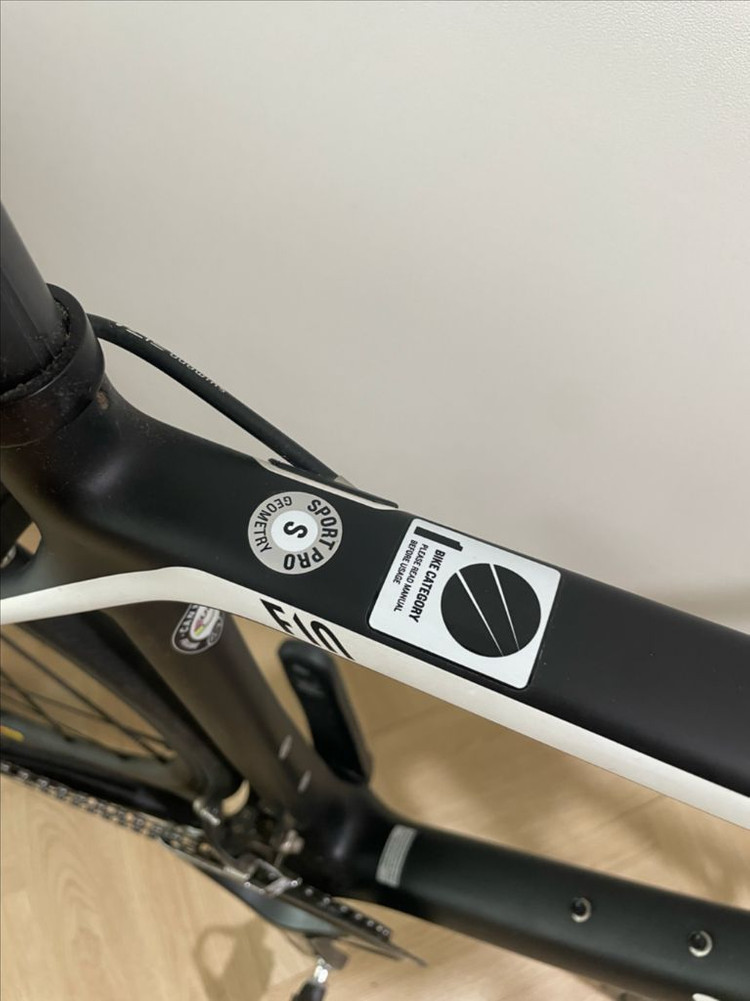 캐니언 얼티밋 CF SLX 카본 로드자전거 이미지