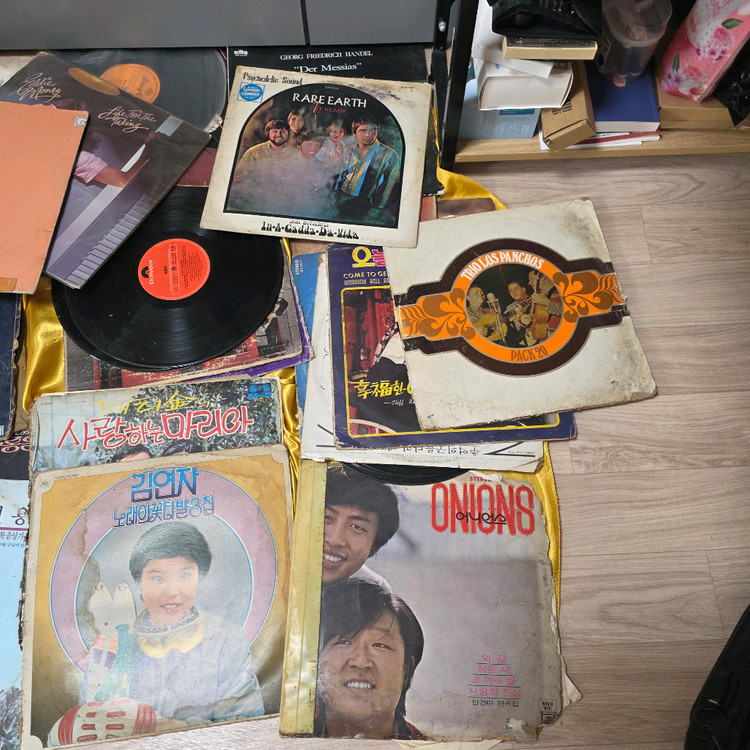 빈티지 LP 레코드 옛날 가요 팝 lp 30장이상 김연자 어니언스 백영규 패티김 전인권 등등--2