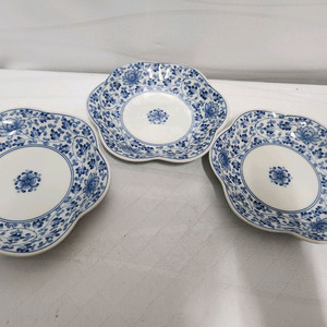 일본접시 빈티지 플라워 패턴 접시 3개 이미지