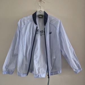 뉴발란스 바람막이 자켓 130