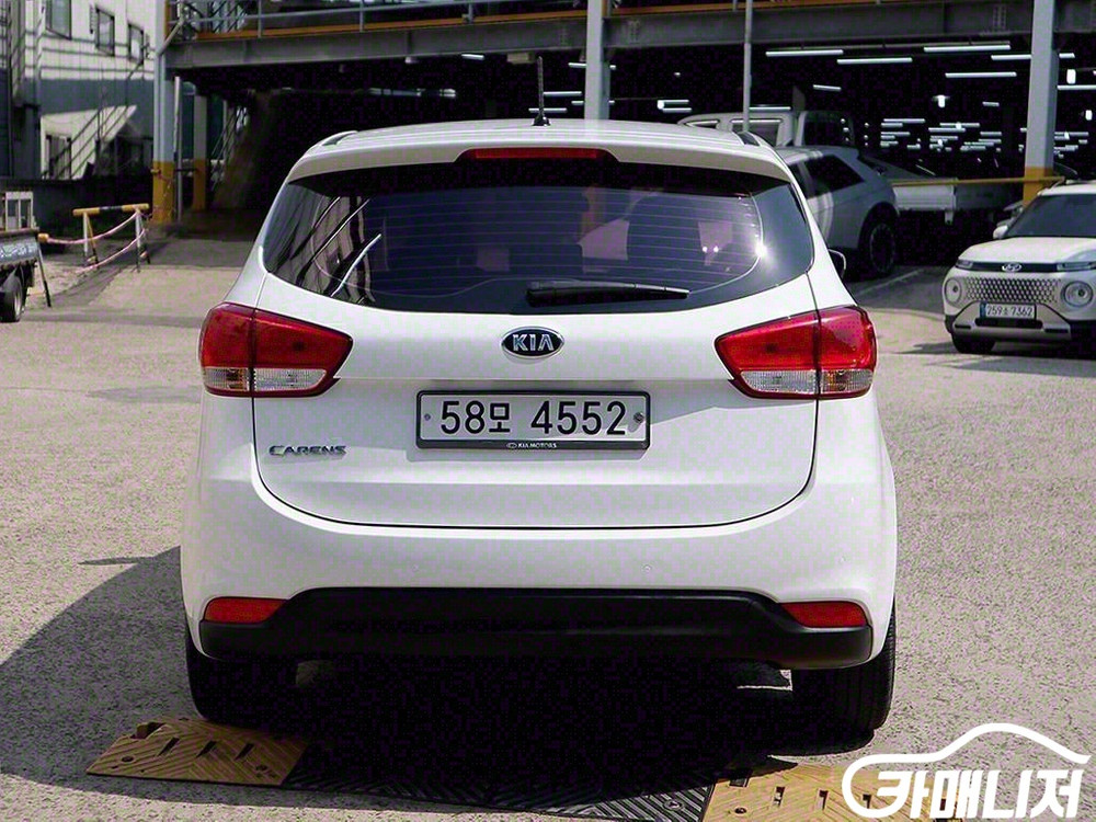 [기아]올뉴 카렌스 2.0 LPI 럭셔리 #3월급매 이미지