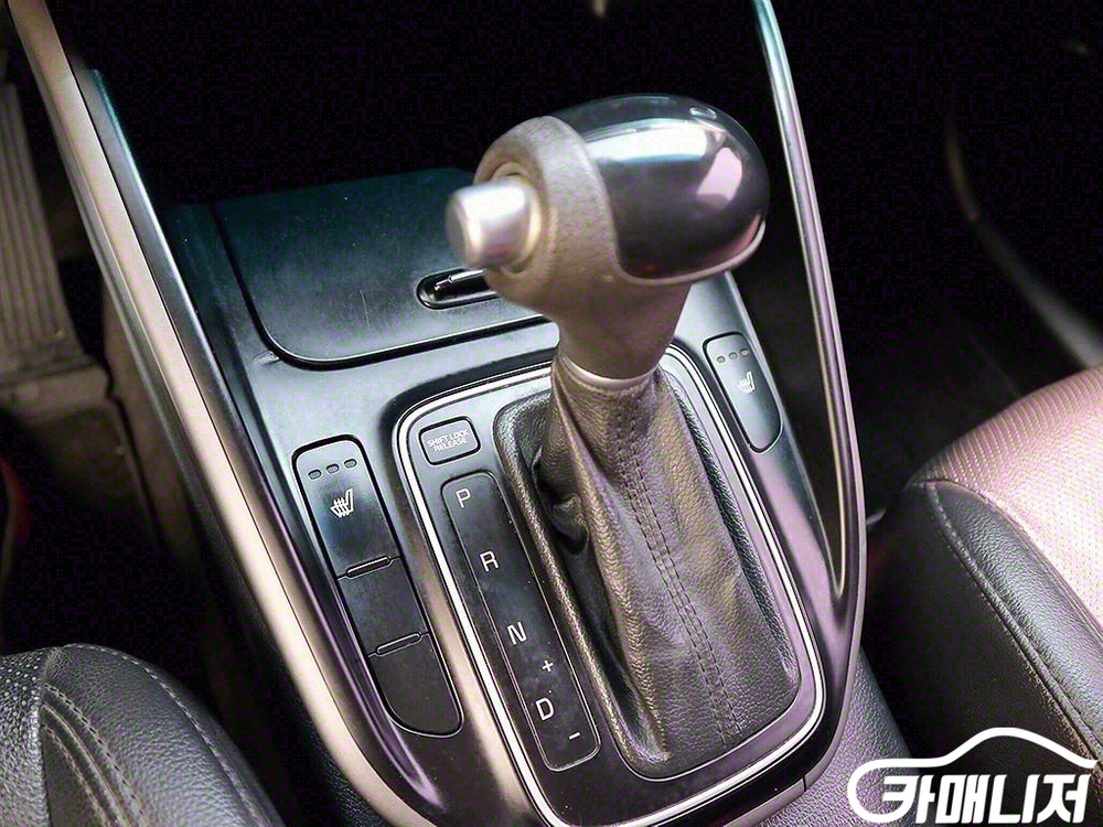 [기아]올뉴 카렌스 2.0 LPI 럭셔리 #3월급매 이미지