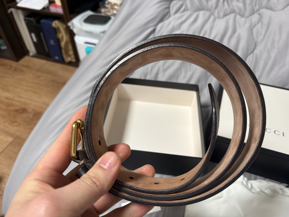 구찌 스네이크 수프림 벨트 95 38 사이즈 판매합니다--7