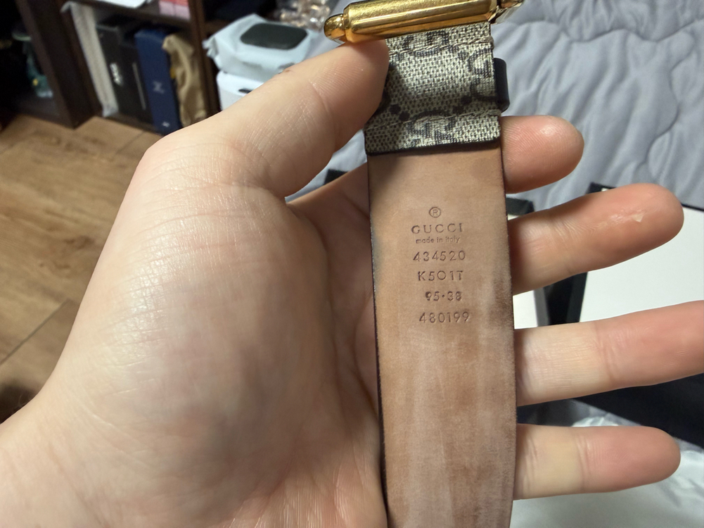구찌 스네이크 수프림 벨트 95 38 사이즈 판매합니다--9