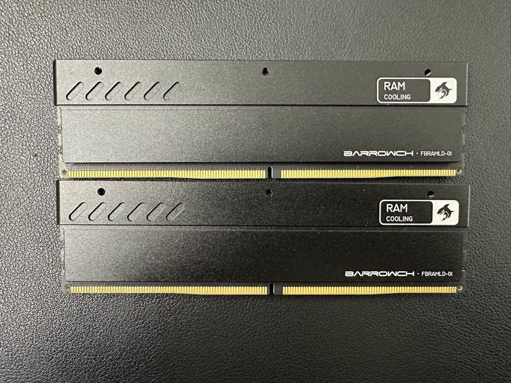 클레브 DDR5 32GB A다이 언락 ESSENCORE KLEVV DDR5-5600 CL46 (16GB) 이미지
