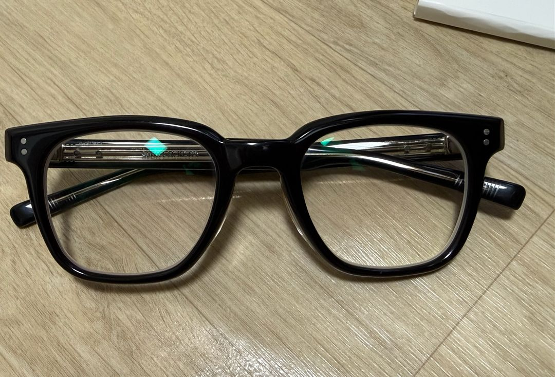 젠틀몬스터 칼(KARL-01) 안경 풀박스--1