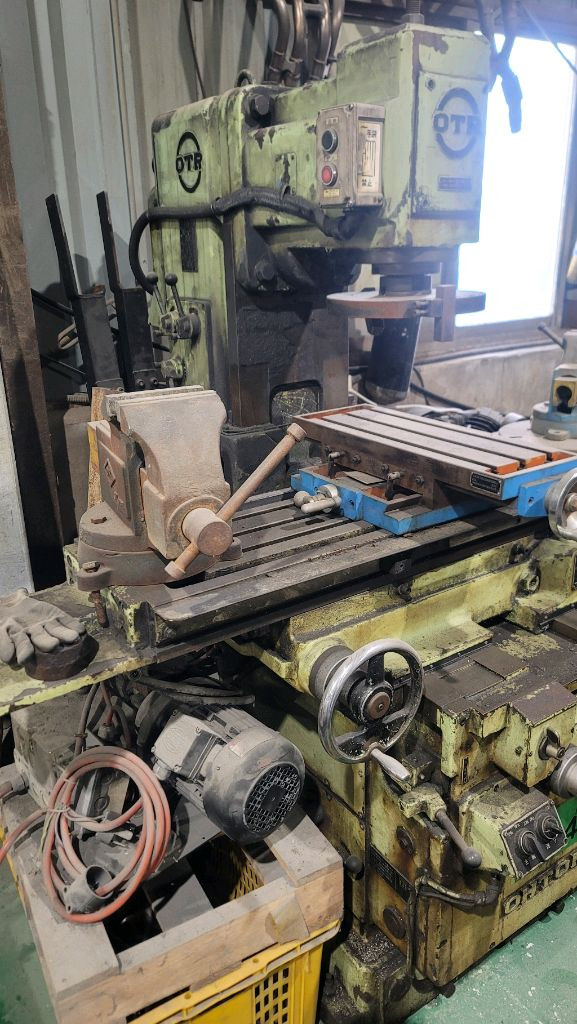 2호 범용밀링 일본 오토리 이미지