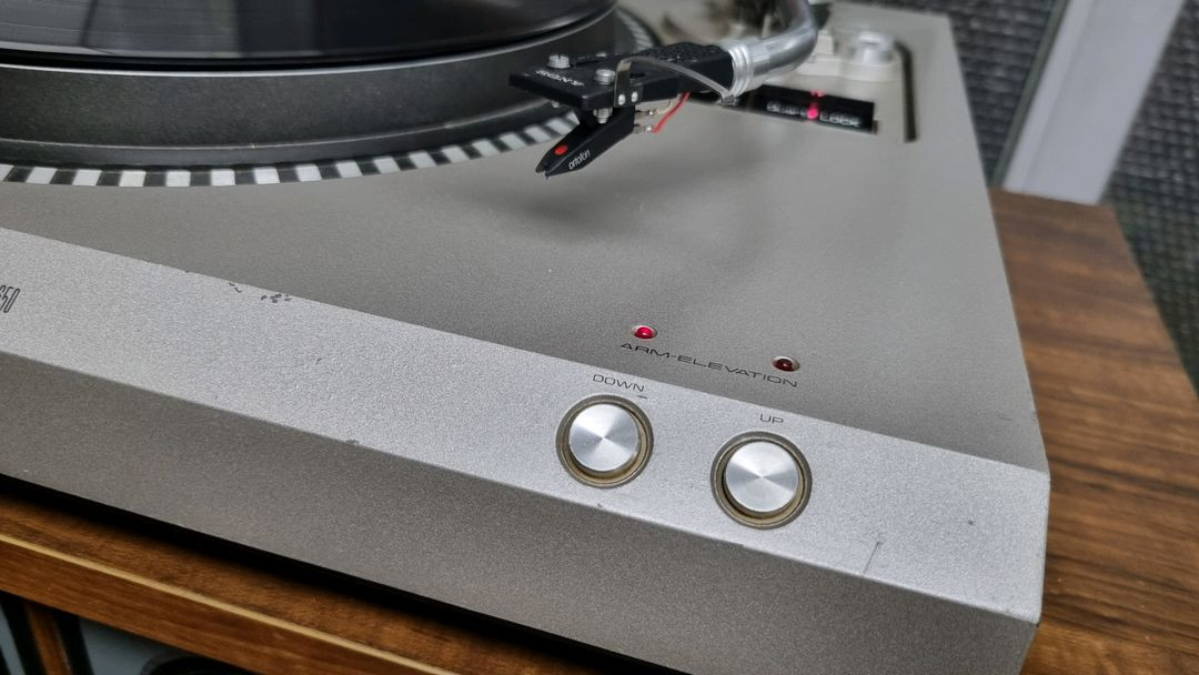 파이오니아 Quartz 반자동 턴테이블 XL-1650 팝니다 이미지