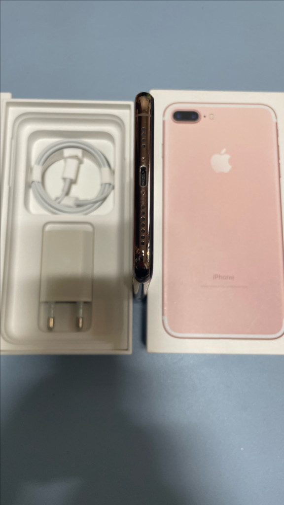 아이폰xs max ,256기가,정품 스마트배터리 케이스 포함인스타 감성 사진찍기 좋음모든기능 정상배터리 71프로상태--6