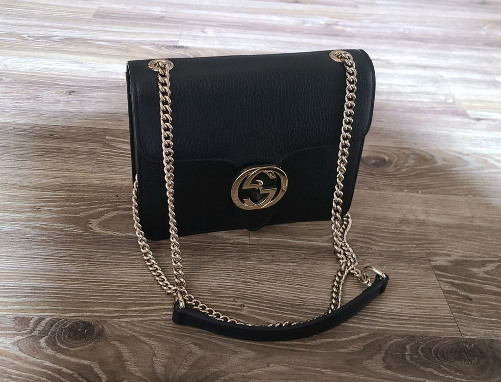 구찌 인터로킹 스몰 체인백 크로스백 체인스트랩테수토호보백버킷백백팩복조리구찌루이비통에르메스샤넬디올셀린느발렌시아가마르지 이미지