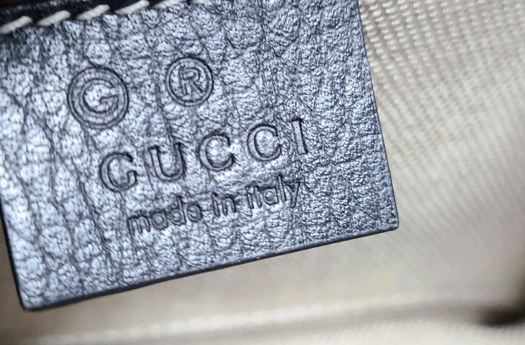 구찌 인터로킹 스몰 체인백 크로스백 체인스트랩테수토호보백버킷백백팩복조리구찌루이비통에르메스샤넬디올셀린느발렌시아가마르지 이미지