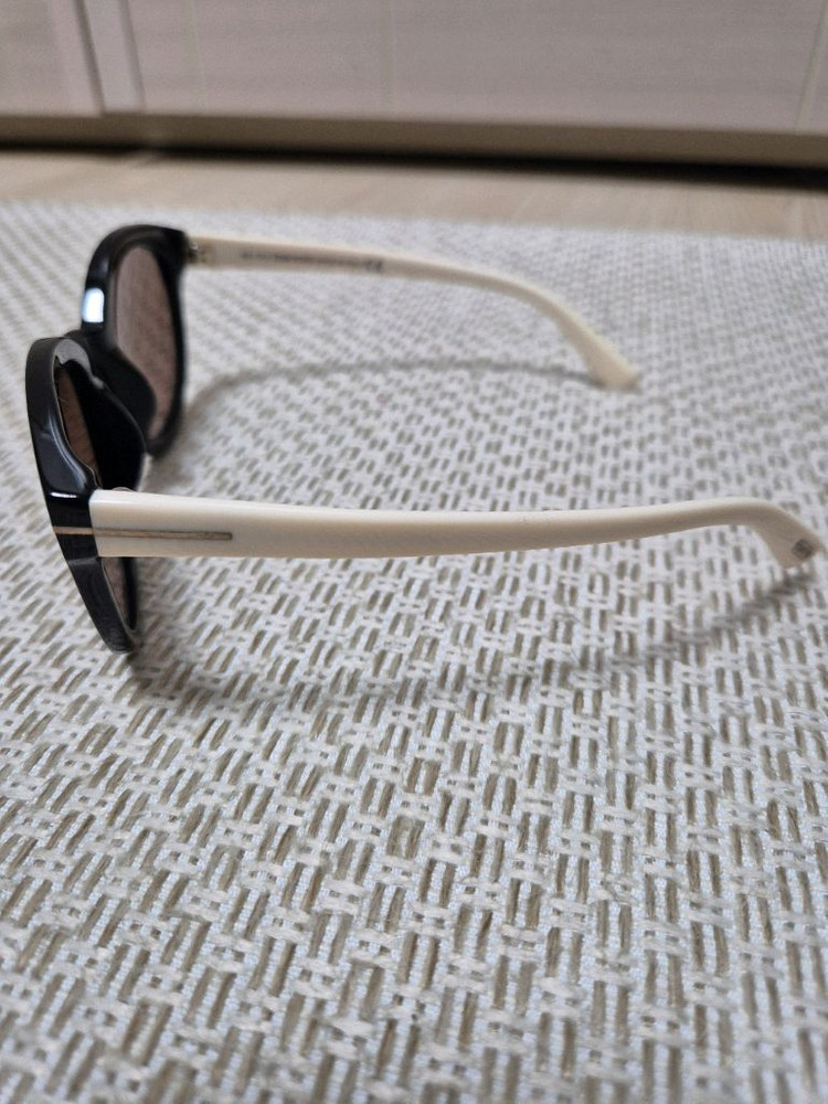 (정품) 톰포드 선글라스 썬글라스 TF9310--4