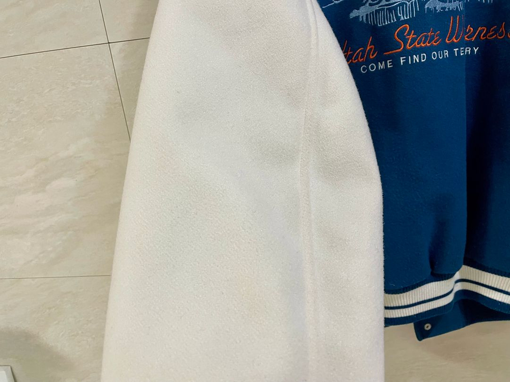 자라 / 스타디움 자켓, 바시티 자켓 / XL--4