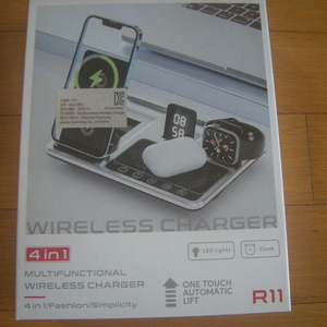 바나나랜드 오토스탠딩 고급무선충전기/아디다스 노스페이스 스투시 슈프림 러깅야구캠핑자전거골프헬스 아이폰 조던acg