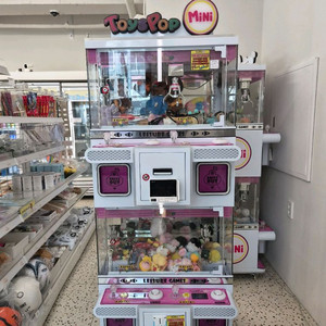 토이즈팝 크레인인형뽑기