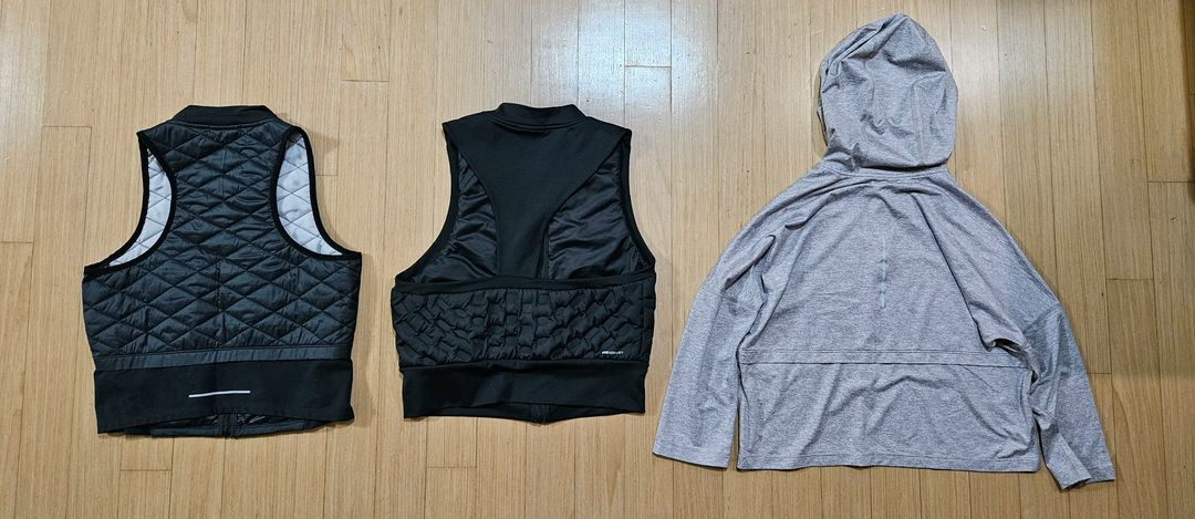 여성용-나이키 에어로로프트 베스트 S/ M--1