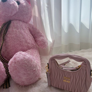 미우미우 미니 크로스백