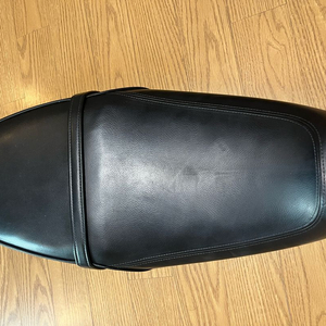 트라이엄프 t120 로우시트 정품 이미지