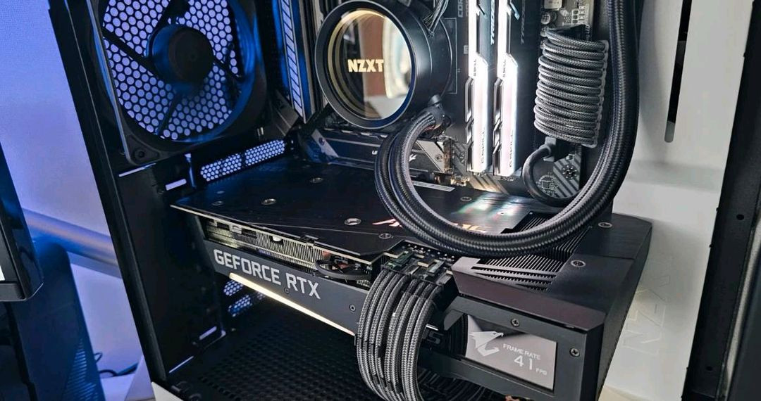 NZXT 화이트 게이밍 PC 본체 (5600x rtx3070)--3