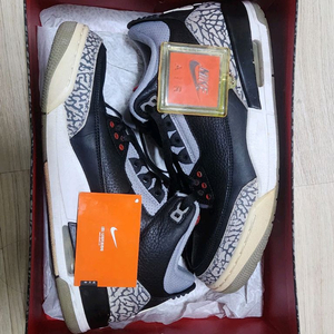 나이키 조던3 블랙시멘트 OG 275 이미지