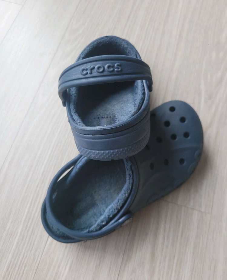 (정품) CROCS 털 크록스 키즈--2