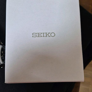 알피니스트 그린 다이얼 시계 이미지