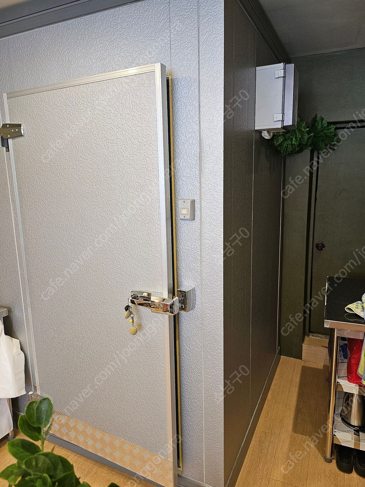 냉동창고매입 냉장창고매입 저온저장고매입 워크인냉장고매입 합니다 이미지