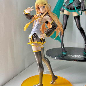 Freeing 프링 카가미네 린 린짱나우! 미소녀 피규어 스케일