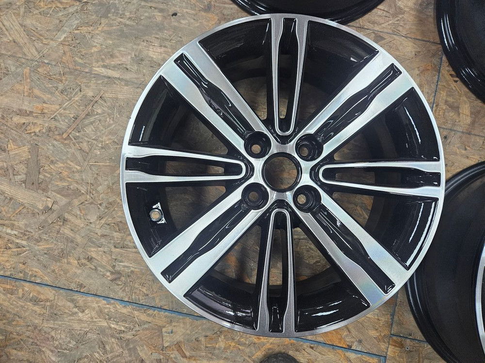 모닝 16인치 휠 모닝 16인치휠타이어 195 45 16인치 이미지