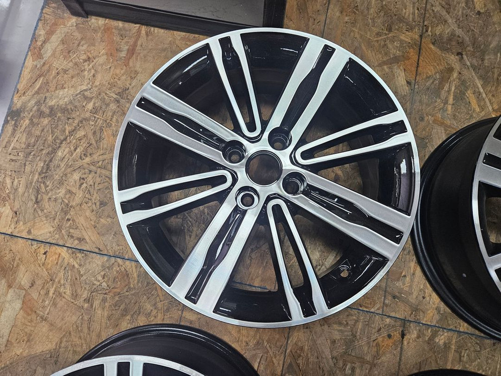 모닝 16인치 휠 모닝 16인치휠타이어 195 45 16인치 이미지