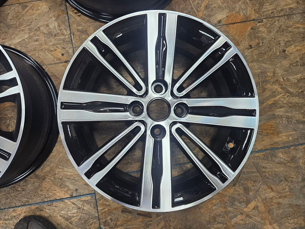 모닝 16인치 휠 모닝 16인치휠타이어 195 45 16인치 이미지