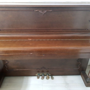 삼익 독일형 피아노 SU-118 PSA 팝니다. 이미지