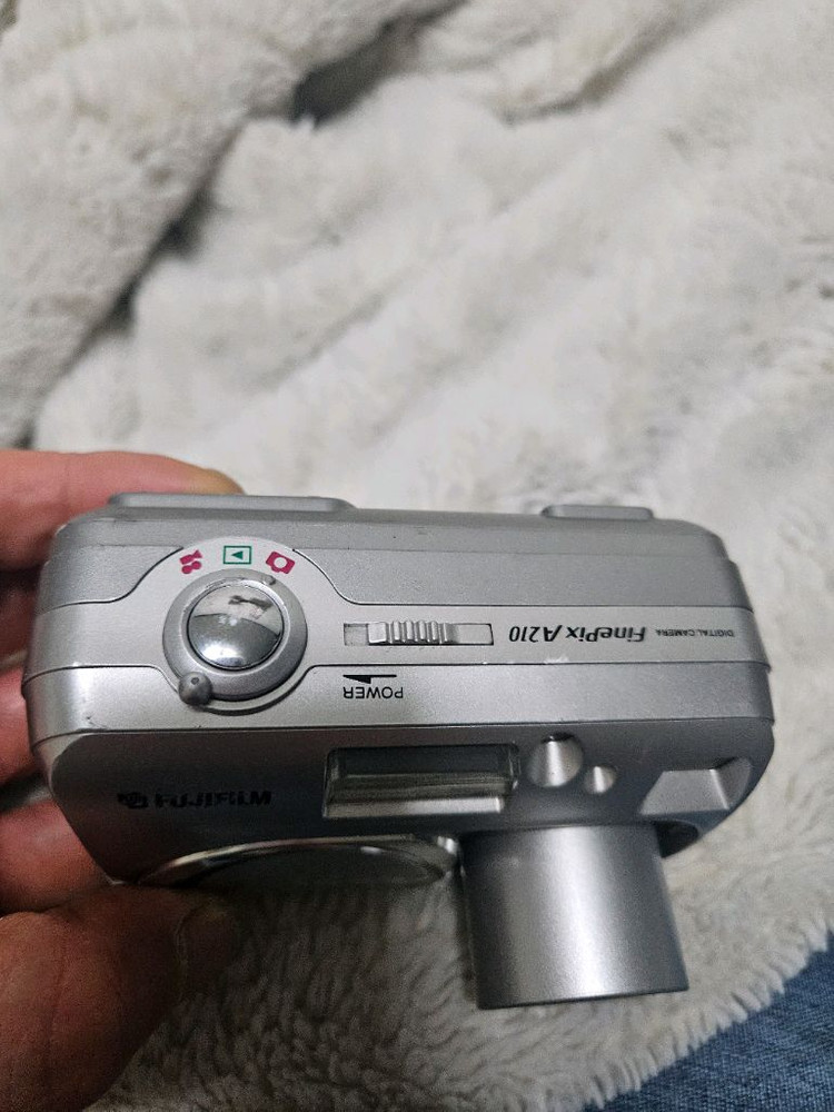 후지필름 Finepix A210 디지털 카메라 레트로 디카 이미지